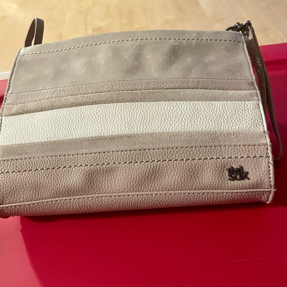 The Sak Tan and Cream Leather Crossbody Bag